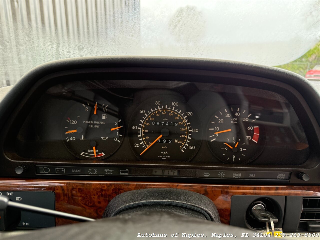 1991 Mercedes-Benz 560 SEC   - Photo 33 - Naples, FL 34104