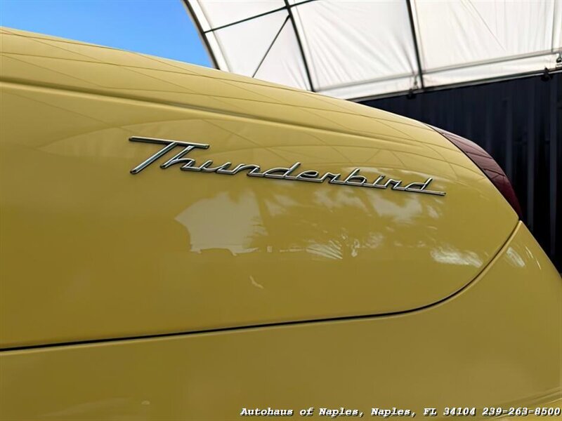 2002 Ford Thunderbird Deluxe - Photo 19 - Naples, FL 34104