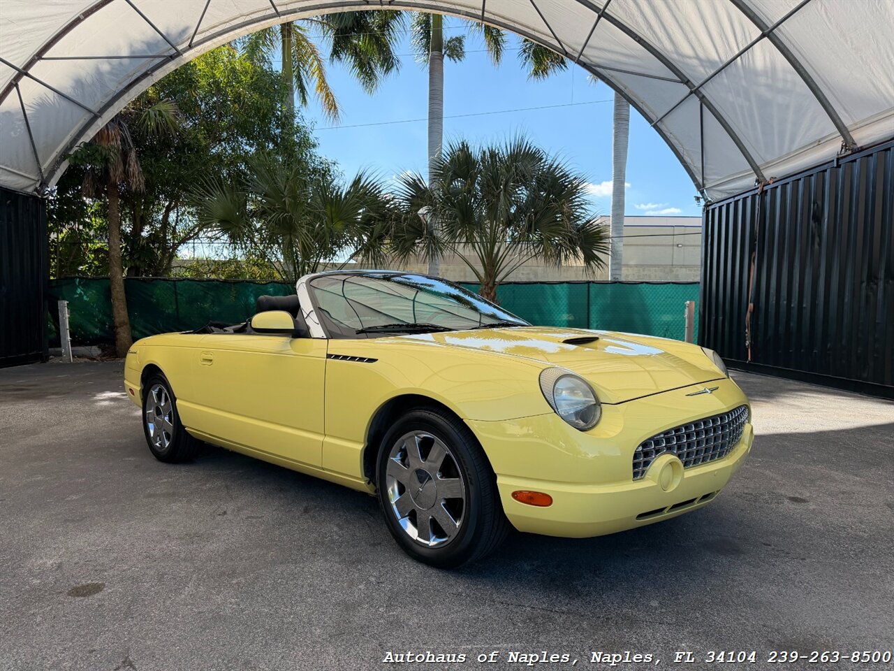 2002 Ford Thunderbird Deluxe   - Photo 1 - Naples, FL 34104
