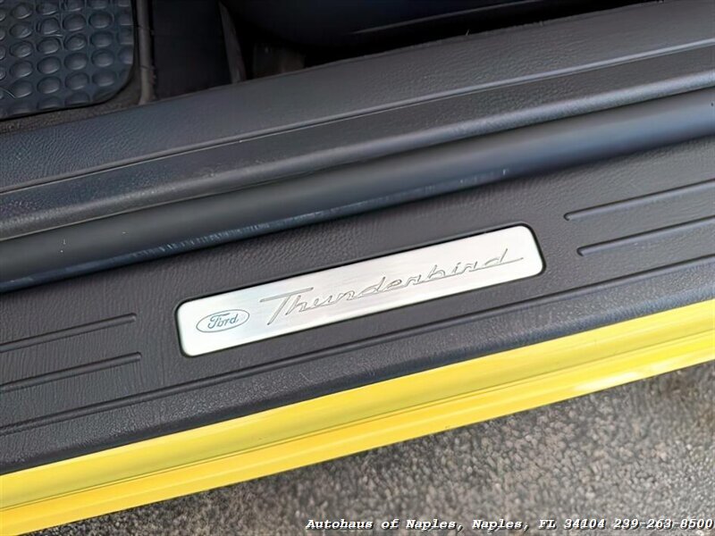 2002 Ford Thunderbird Deluxe - Photo 26 - Naples, FL 34104