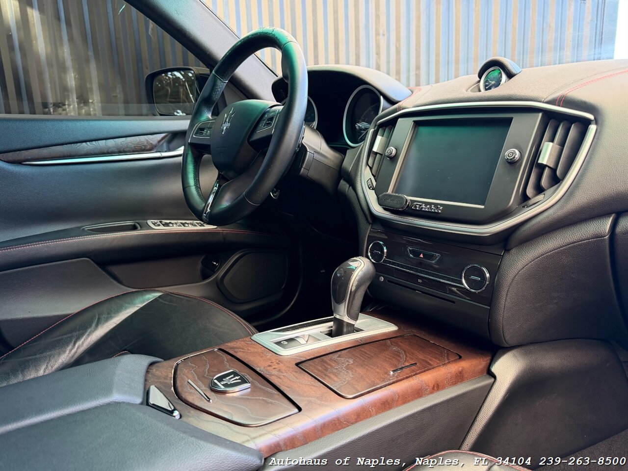 2016 Maserati Ghibli S   - Photo 26 - Naples, FL 34104