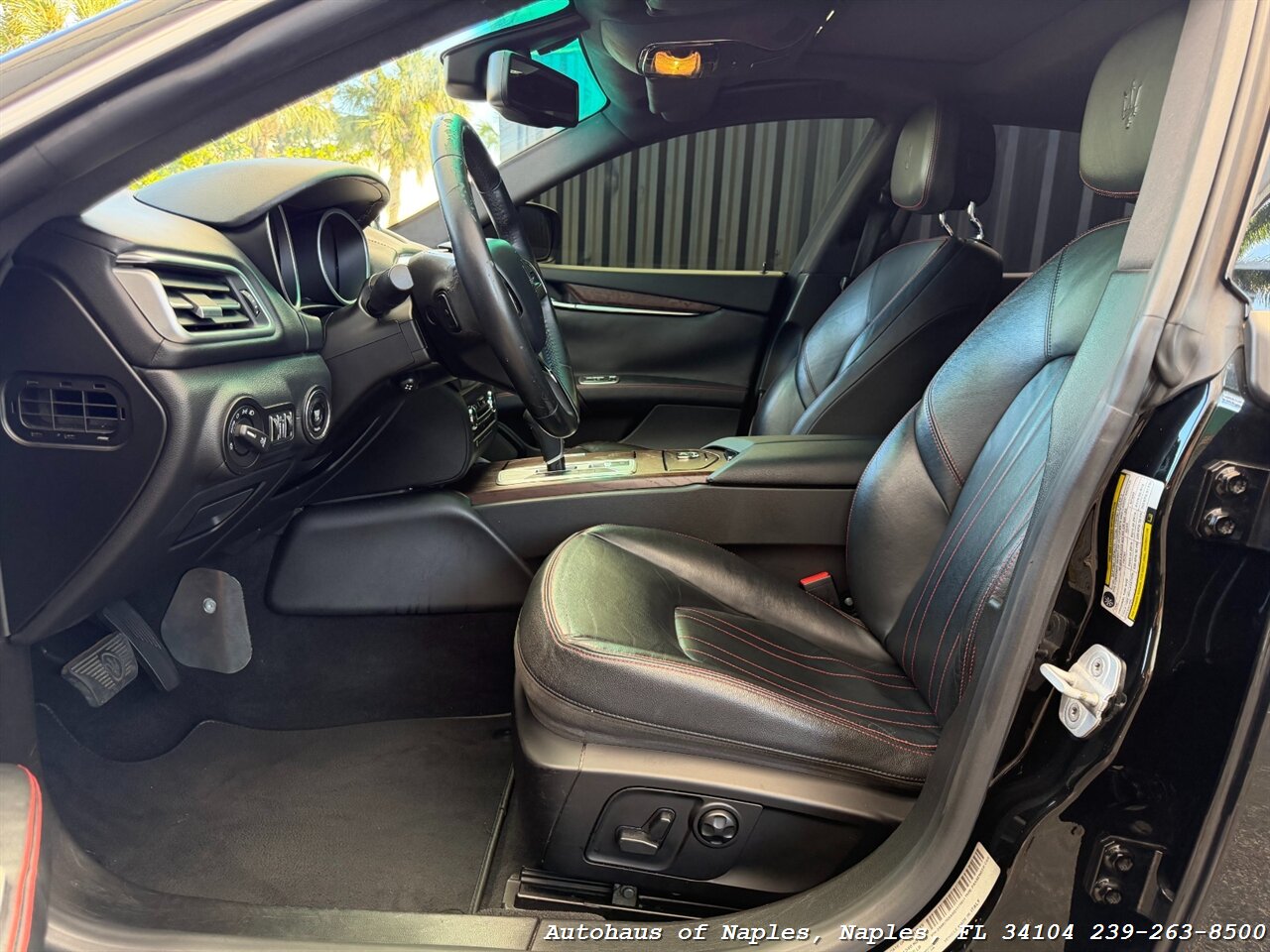 2016 Maserati Ghibli S   - Photo 15 - Naples, FL 34104