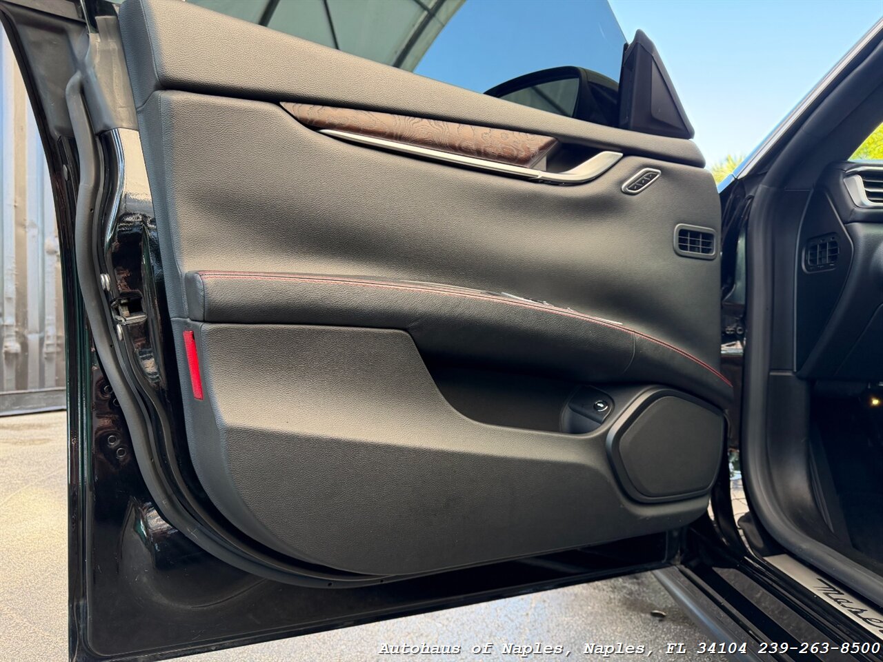 2016 Maserati Ghibli S   - Photo 17 - Naples, FL 34104