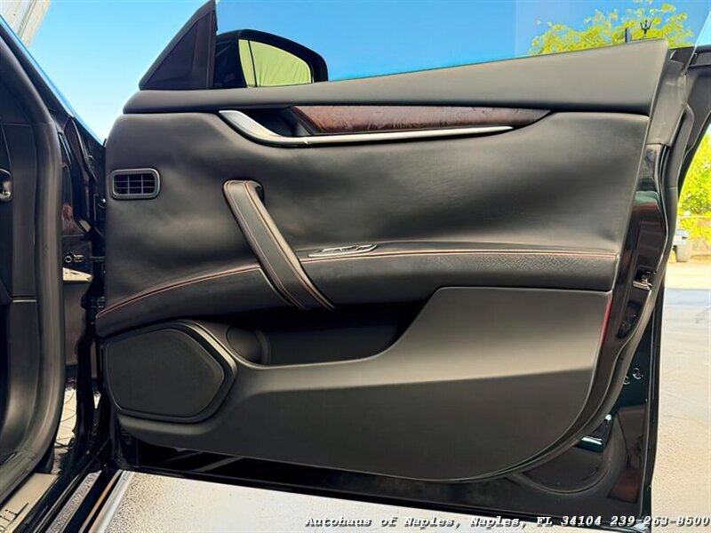 2016 Maserati Ghibli S   - Photo 25 - Naples, FL 34104