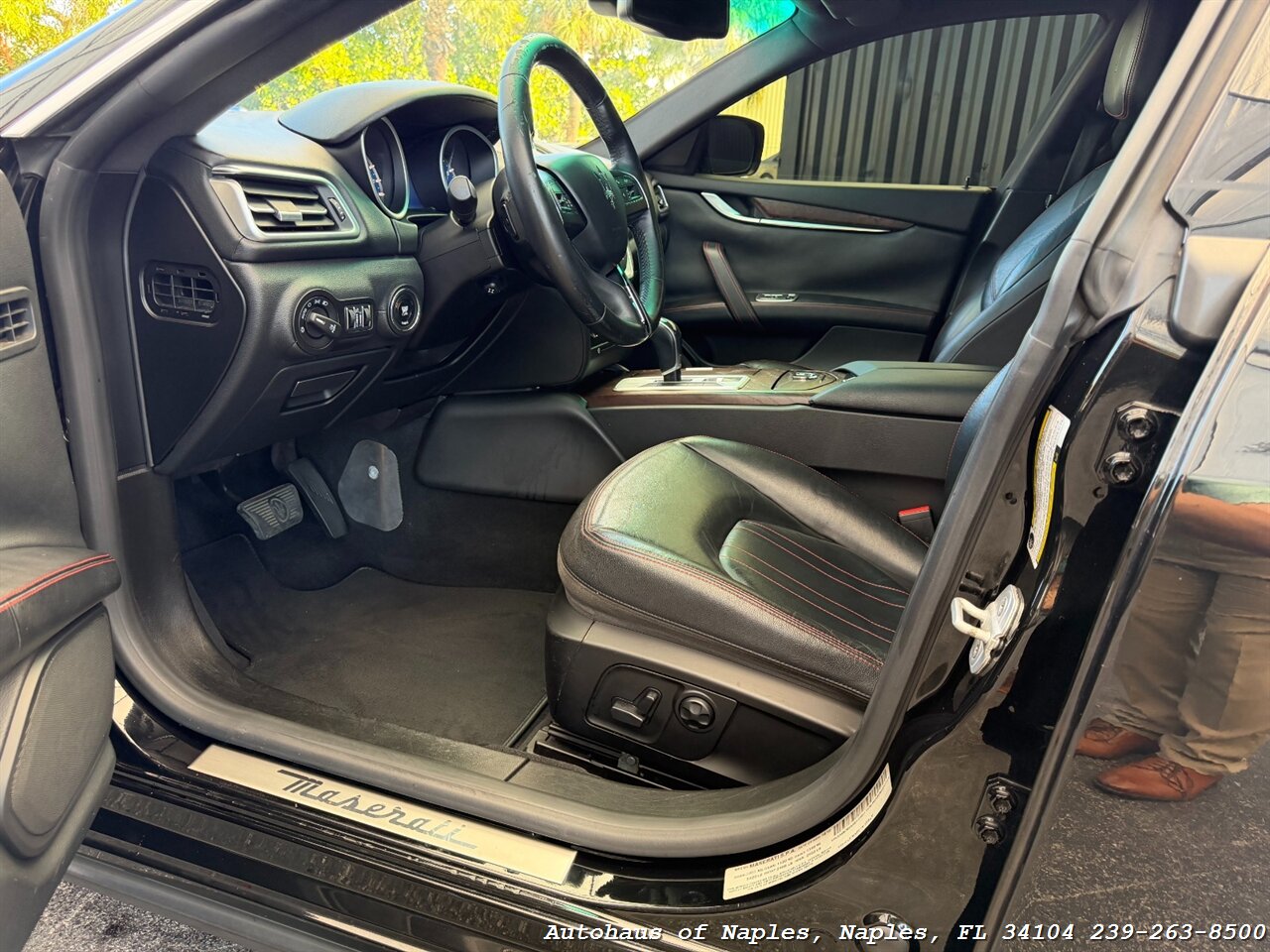 2016 Maserati Ghibli S   - Photo 14 - Naples, FL 34104