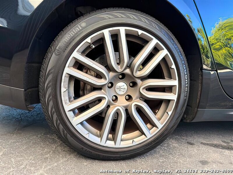 2016 Maserati Ghibli S   - Photo 11 - Naples, FL 34104
