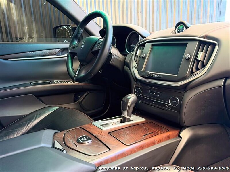 2016 Maserati Ghibli S   - Photo 26 - Naples, FL 34104