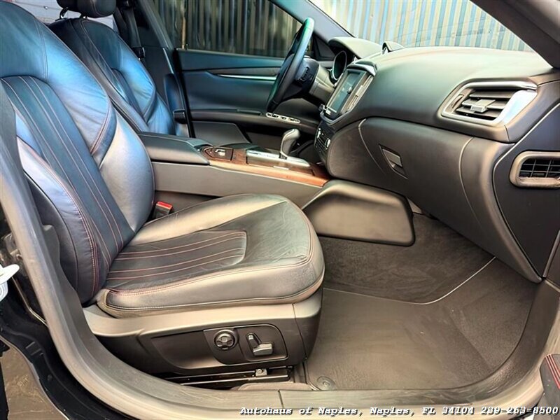 2016 Maserati Ghibli S   - Photo 23 - Naples, FL 34104