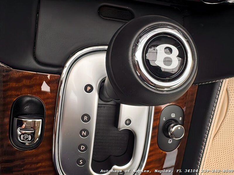 2015 Bentley Flying Spur V8   - Photo 25 - Naples, FL 34104