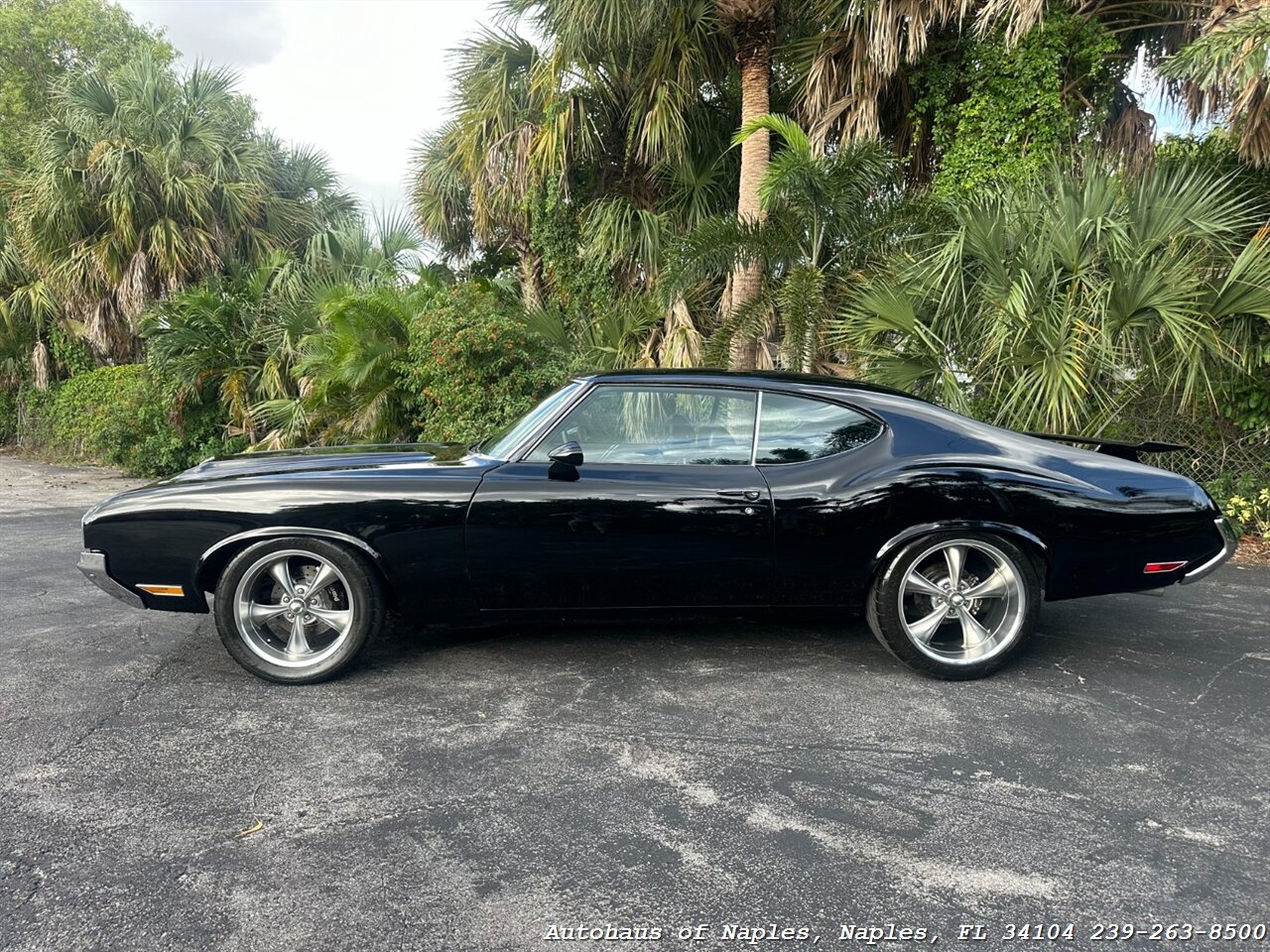 1970 Oldsmobile Cutlass   - Photo 5 - Naples, FL 34104