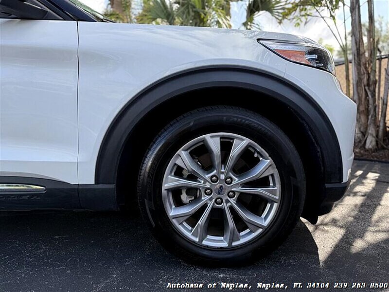 2021 Ford Explorer Limited   - Photo 19 - Naples, FL 34104