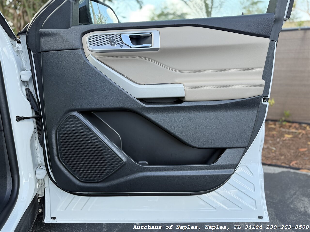 2021 Ford Explorer Limited - Photo 50 - Naples, FL 34104