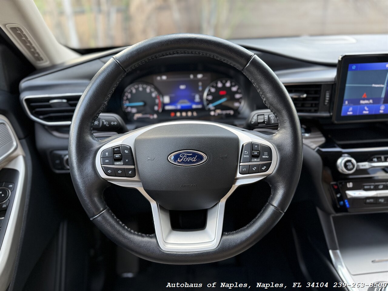 2021 Ford Explorer Limited - Photo 28 - Naples, FL 34104