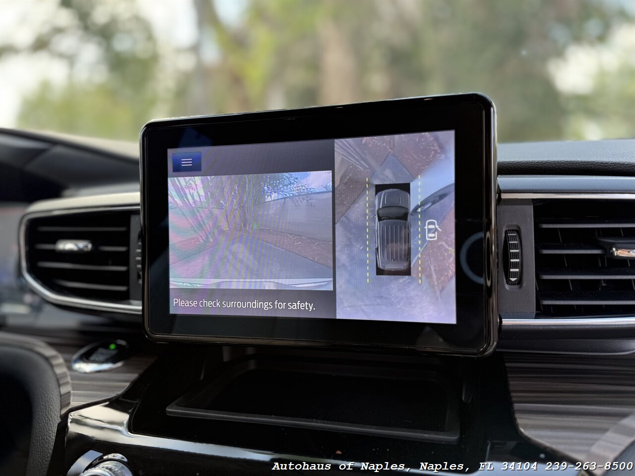 2021 Ford Explorer Limited - Photo 52 - Naples, FL 34104