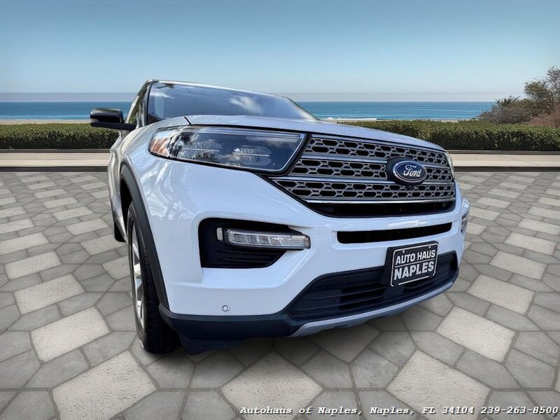 2021 Ford Explorer Limited   - Photo 6 - Naples, FL 34104