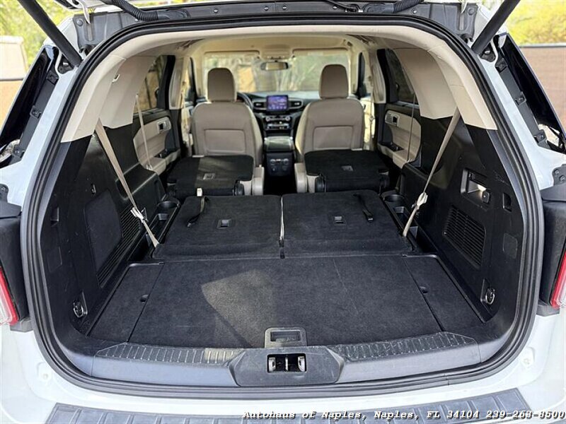 2021 Ford Explorer Limited   - Photo 39 - Naples, FL 34104