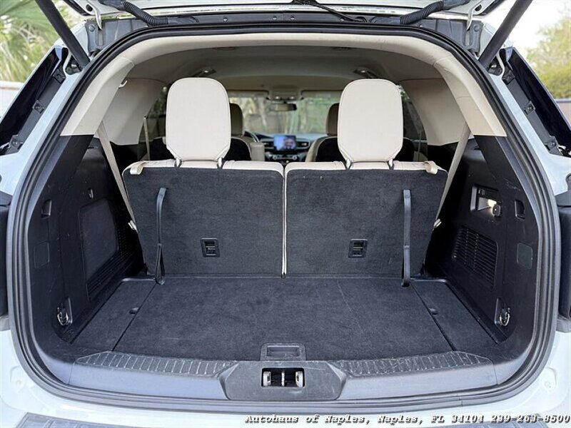 2021 Ford Explorer Limited   - Photo 37 - Naples, FL 34104