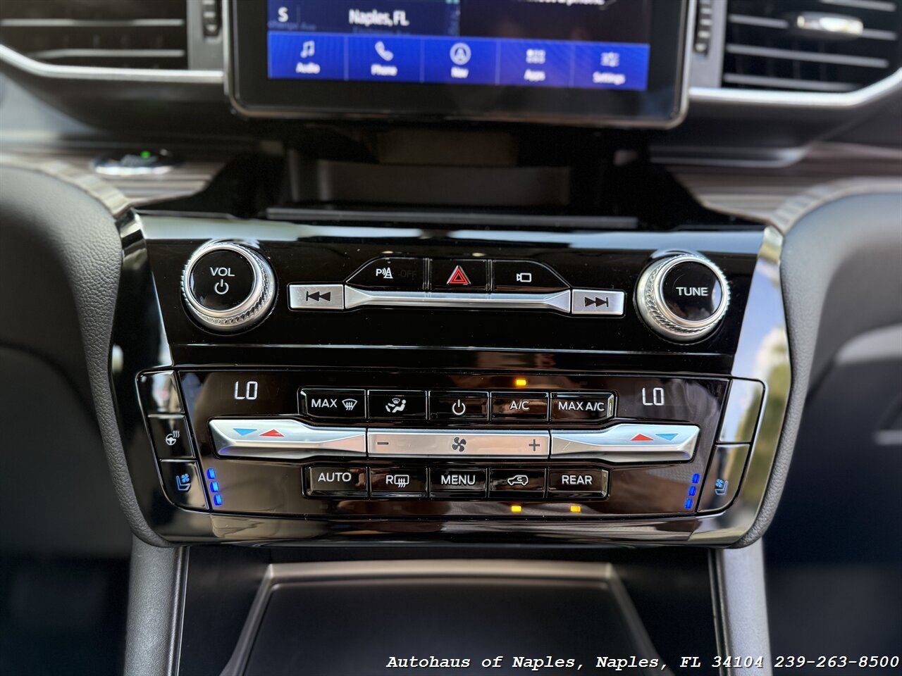 2021 Ford Explorer Limited - Photo 51 - Naples, FL 34104