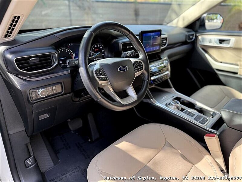2021 Ford Explorer Limited   - Photo 23 - Naples, FL 34104