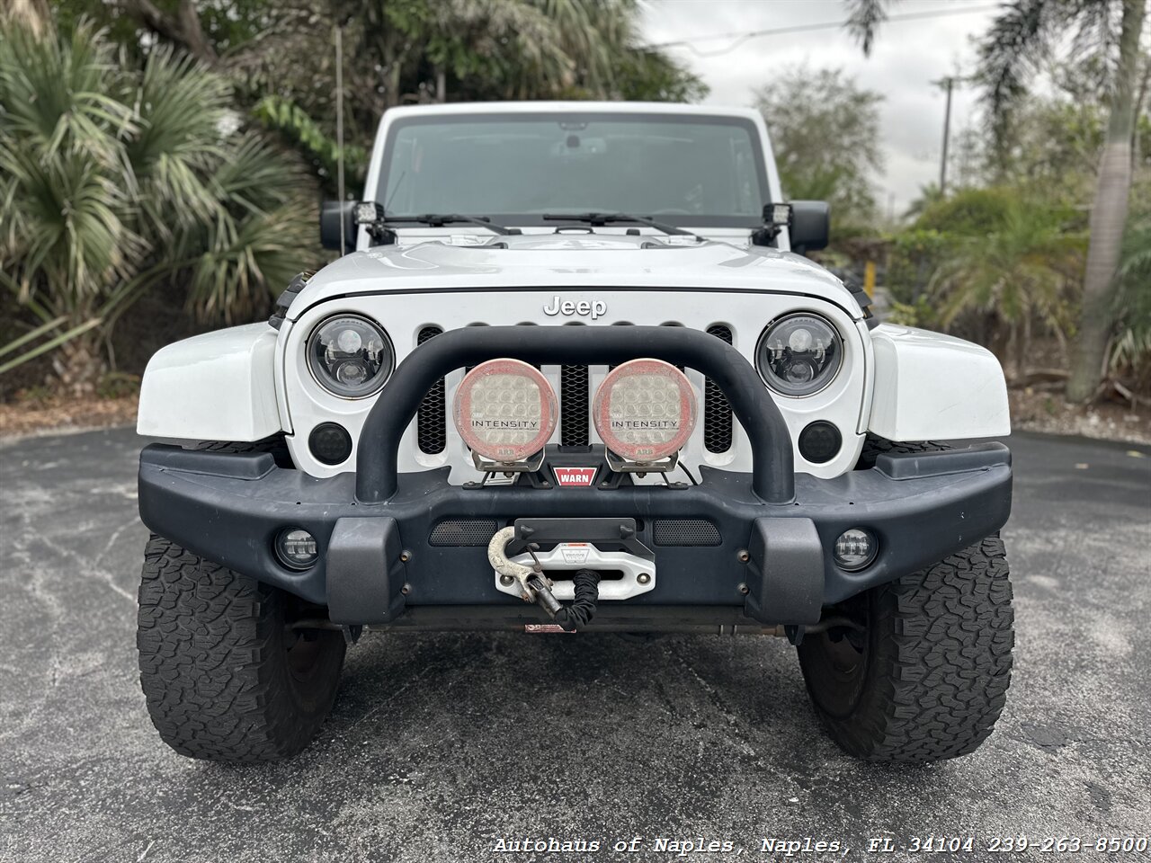 2016 Jeep Wrangler Unlimited Rubicon   - Photo 3 - Naples, FL 34104