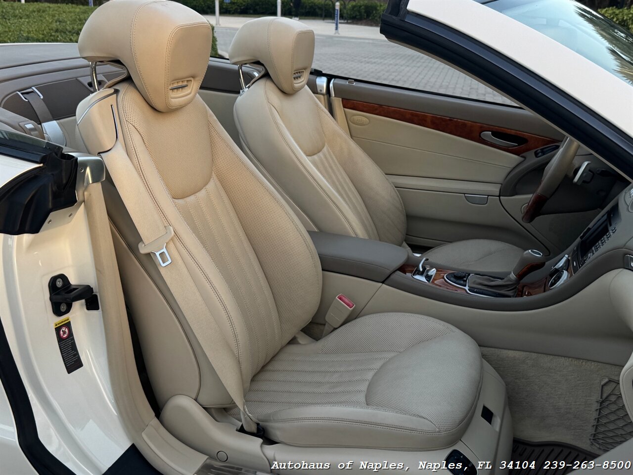 2009 Mercedes-Benz SL 550   - Photo 42 - Naples, FL 34104