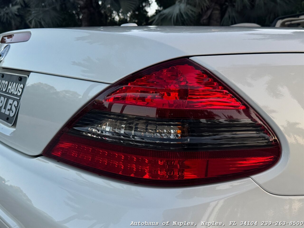 2009 Mercedes-Benz SL 550   - Photo 35 - Naples, FL 34104