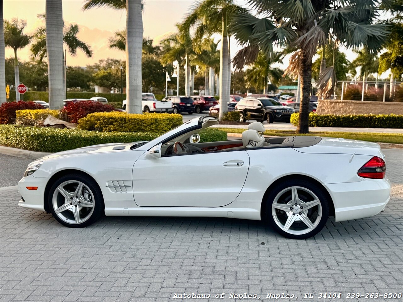2009 Mercedes-Benz SL 550   - Photo 9 - Naples, FL 34104