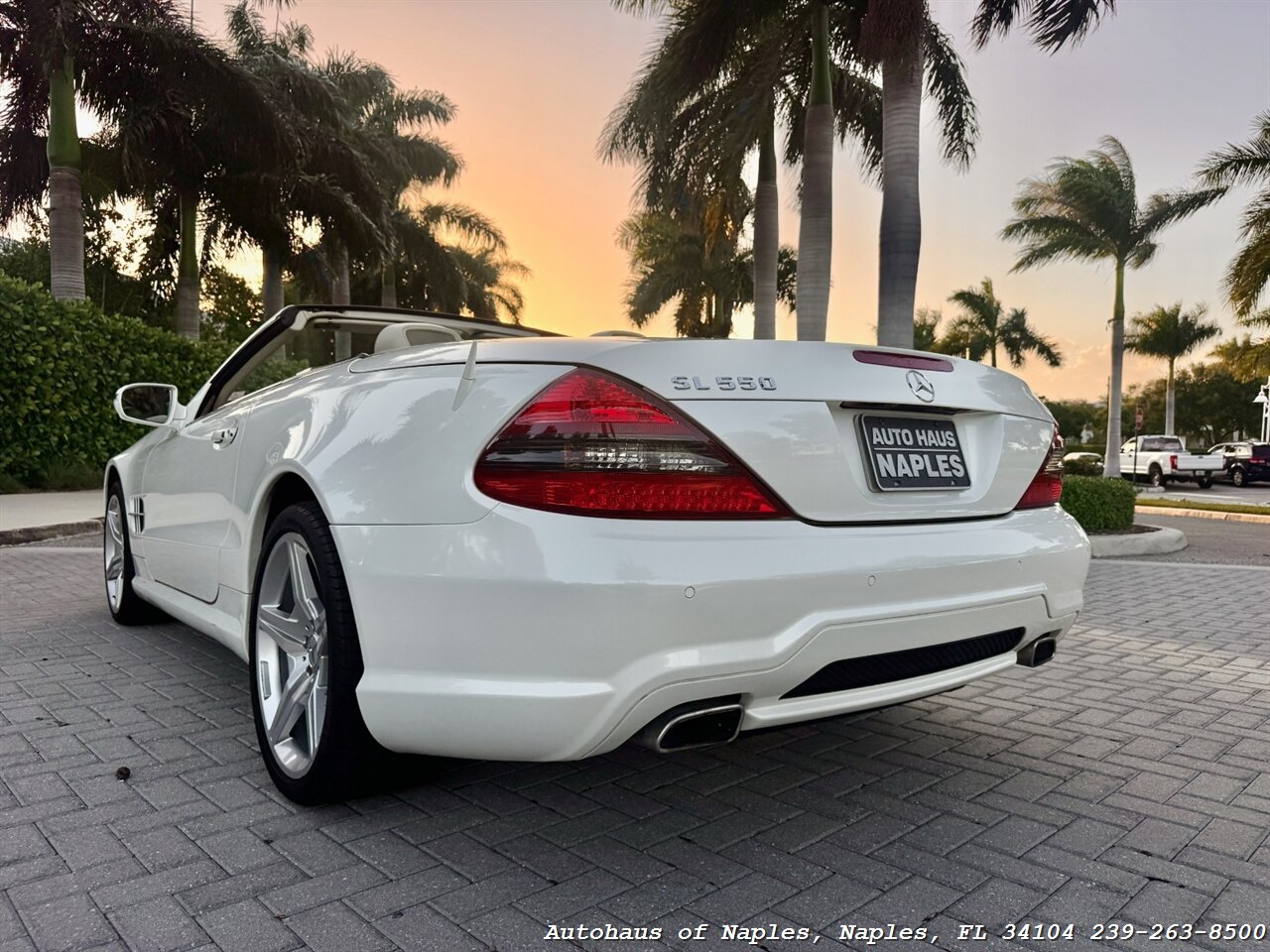 2009 Mercedes-Benz SL 550   - Photo 10 - Naples, FL 34104