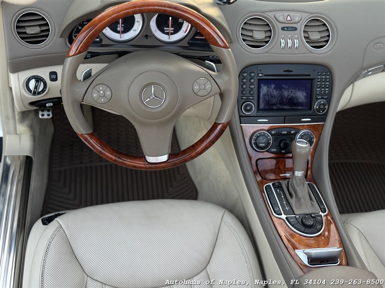 2009 Mercedes-Benz SL 550   - Photo 23 - Naples, FL 34104