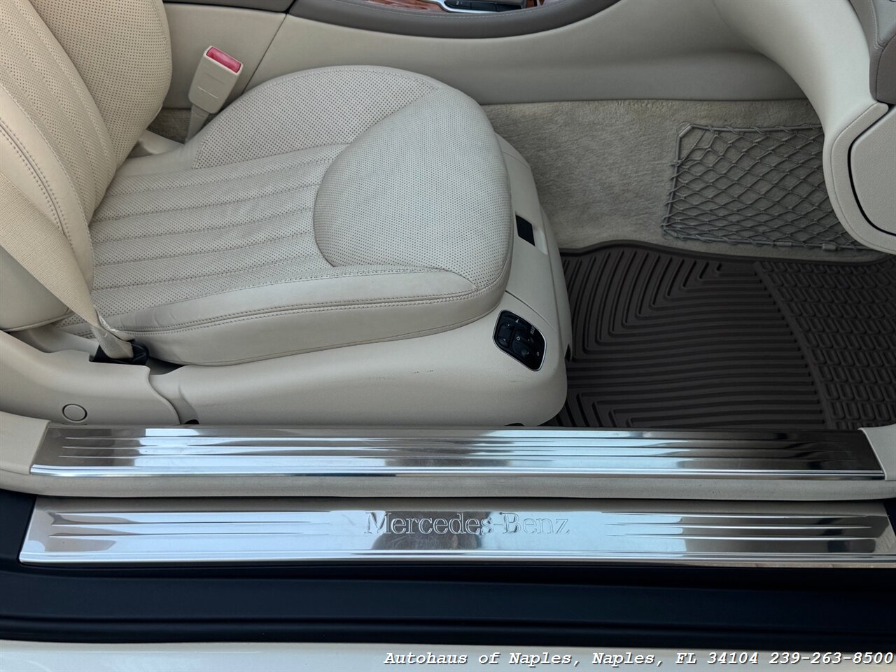 2009 Mercedes-Benz SL 550   - Photo 41 - Naples, FL 34104
