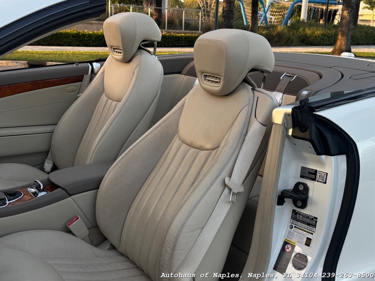 2009 Mercedes-Benz SL 550   - Photo 25 - Naples, FL 34104
