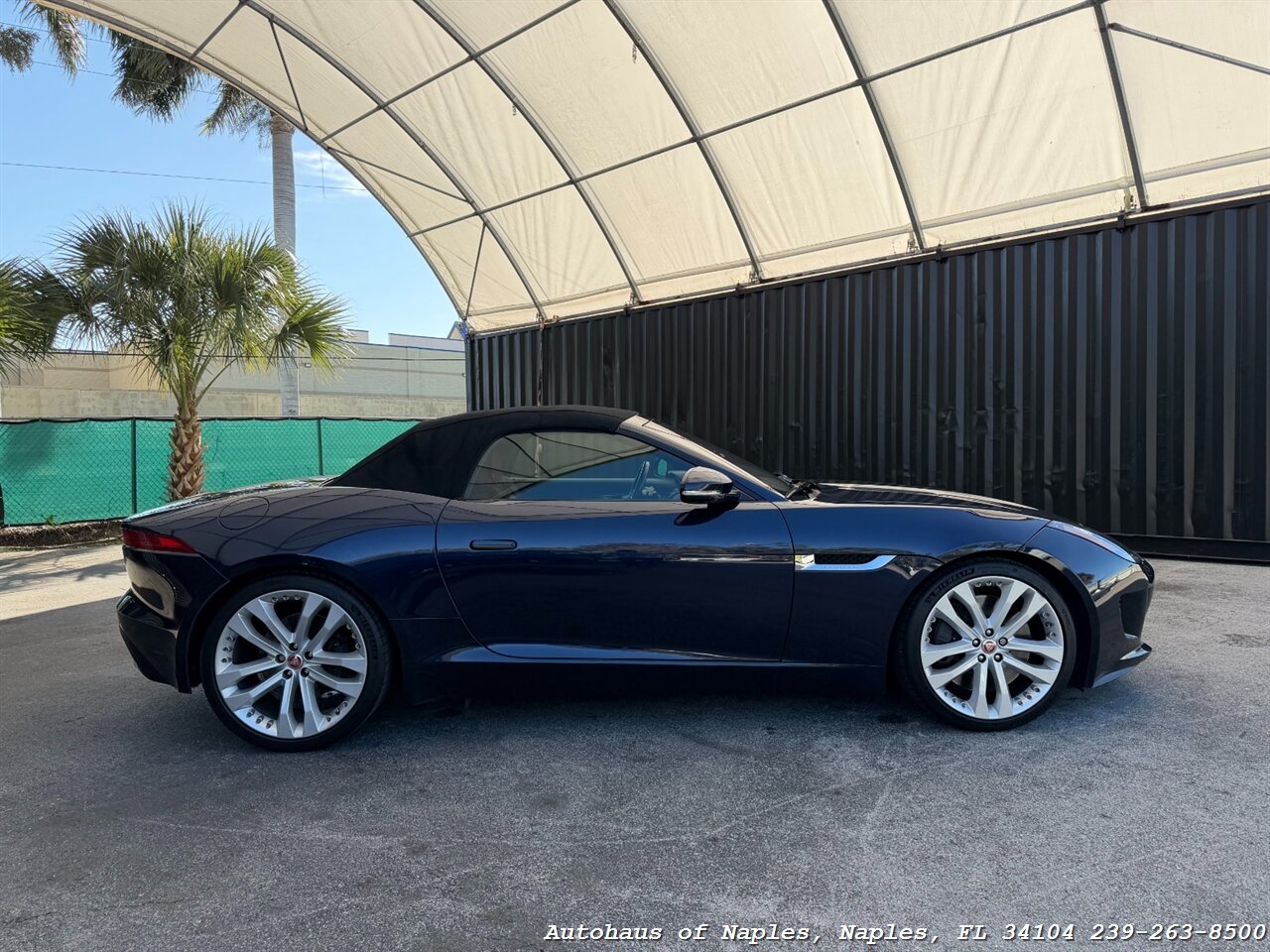 2017 Jaguar F-TYPE S   - Photo 18 - Naples, FL 34104