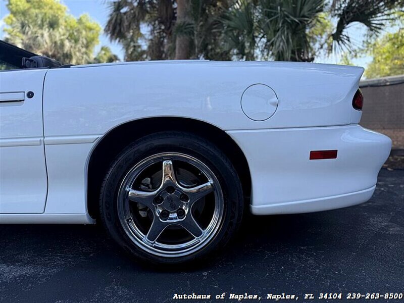 2002 Chevrolet Camaro Z28 SS   - Photo 15 - Naples, FL 34104