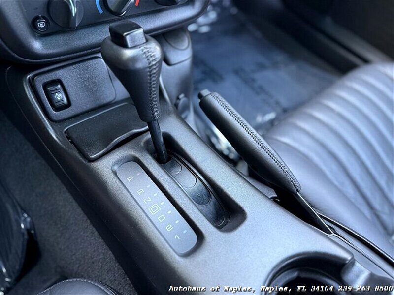 2002 Chevrolet Camaro Z28 SS   - Photo 61 - Naples, FL 34104