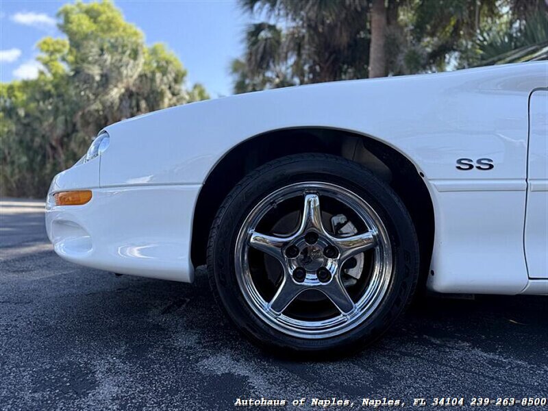 2002 Chevrolet Camaro Z28 SS   - Photo 13 - Naples, FL 34104