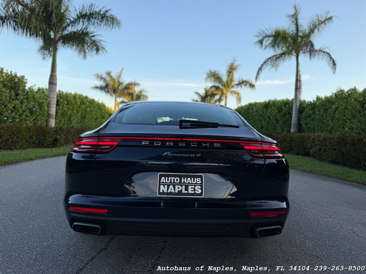 2020 Porsche Panamera 4   - Photo 14 - Naples, FL 34104