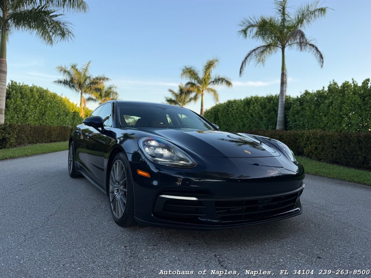 2020 Porsche Panamera 4   - Photo 2 - Naples, FL 34104