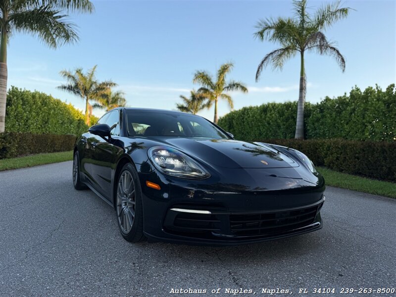 2020 Porsche Panamera 4  