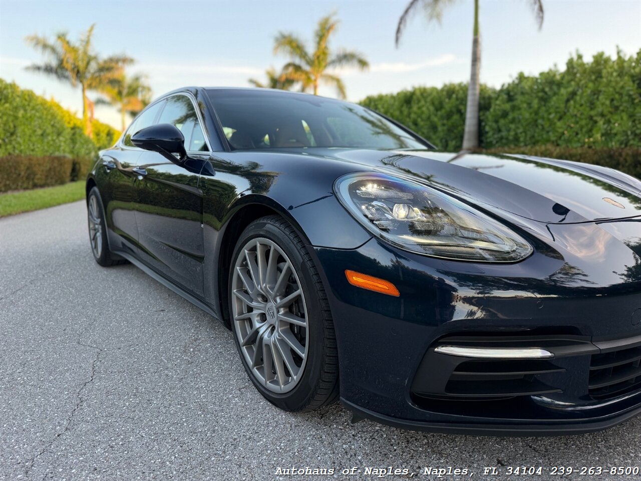 2020 Porsche Panamera 4   - Photo 6 - Naples, FL 34104