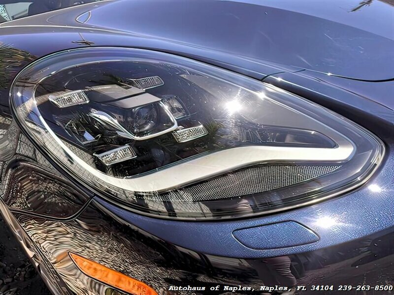 2020 Porsche Panamera 4   - Photo 76 - Naples, FL 34104
