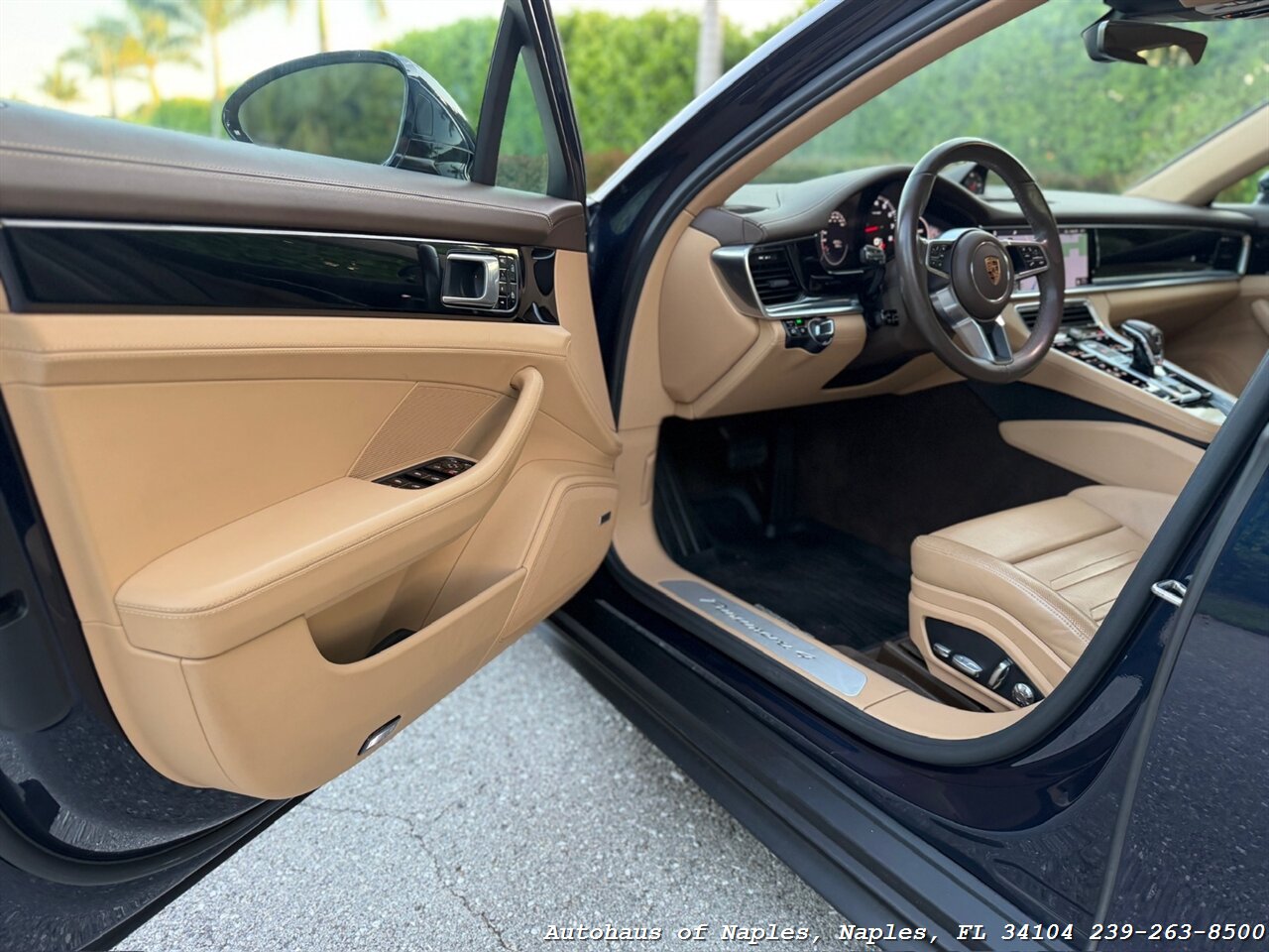 2020 Porsche Panamera 4   - Photo 26 - Naples, FL 34104