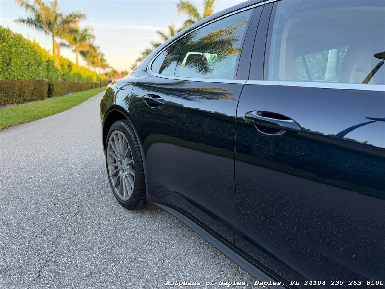 2020 Porsche Panamera 4   - Photo 7 - Naples, FL 34104