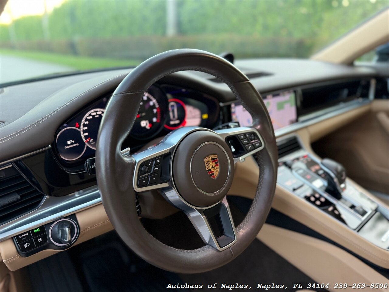 2020 Porsche Panamera 4   - Photo 33 - Naples, FL 34104