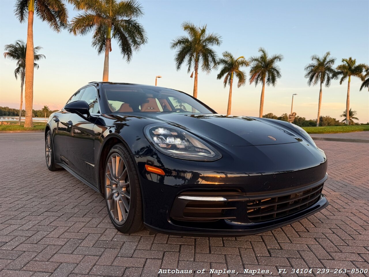 2020 Porsche Panamera 4   - Photo 24 - Naples, FL 34104
