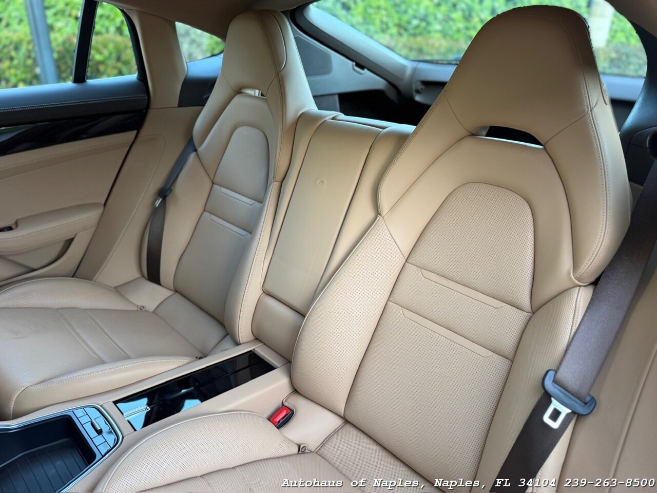 2020 Porsche Panamera 4   - Photo 47 - Naples, FL 34104