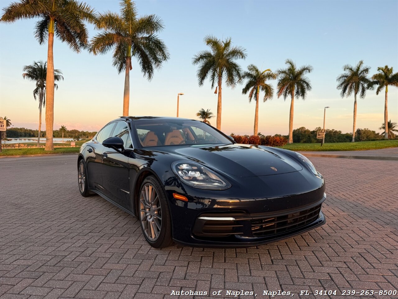 2020 Porsche Panamera 4   - Photo 23 - Naples, FL 34104
