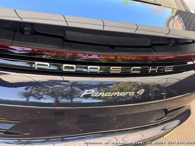 2020 Porsche Panamera 4   - Photo 66 - Naples, FL 34104