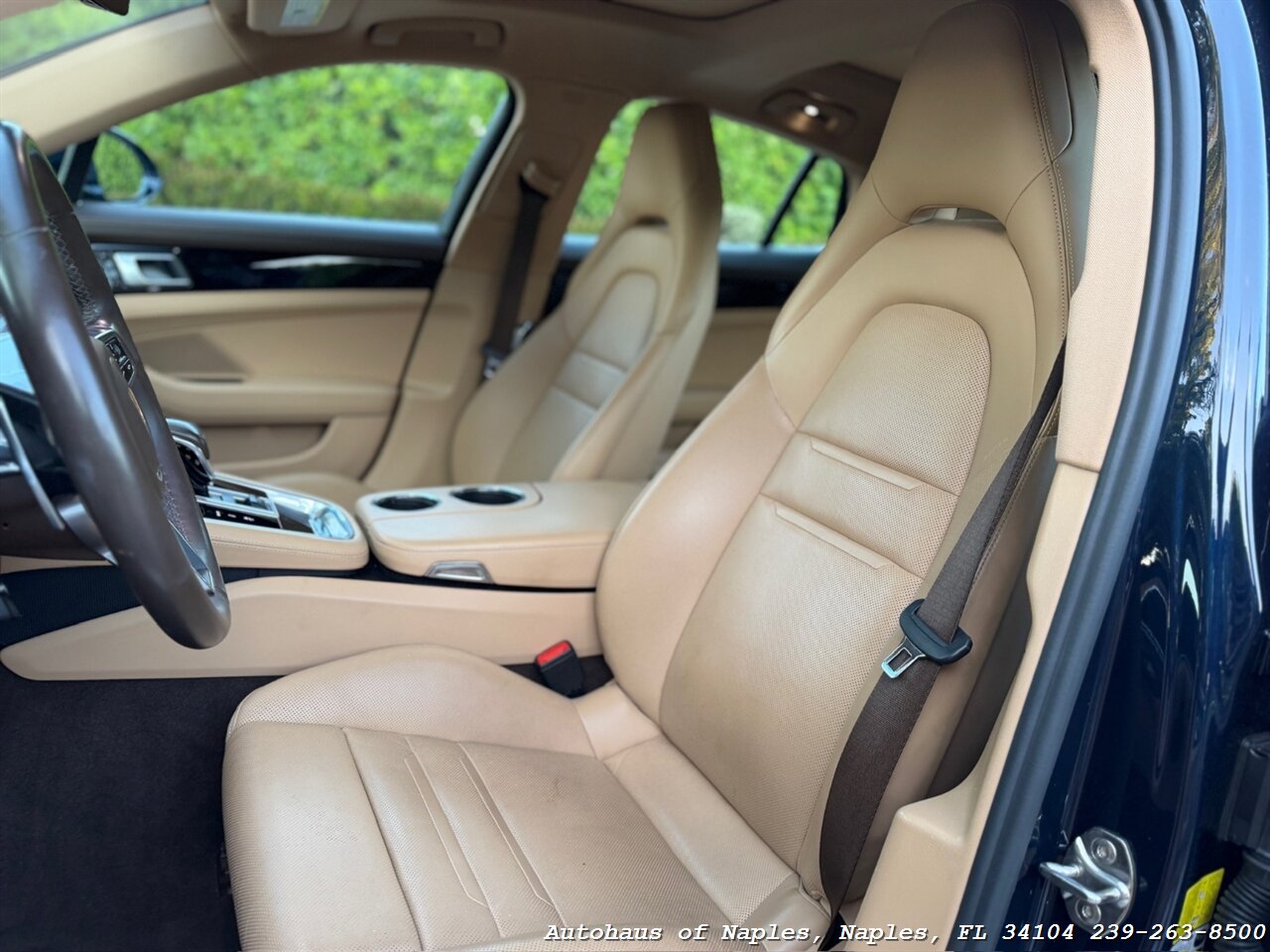 2020 Porsche Panamera 4   - Photo 30 - Naples, FL 34104