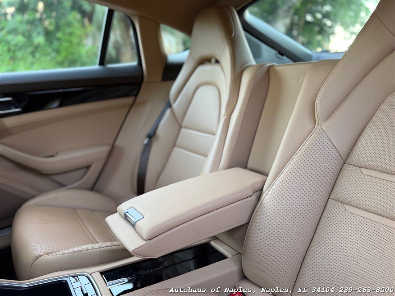 2020 Porsche Panamera 4   - Photo 48 - Naples, FL 34104