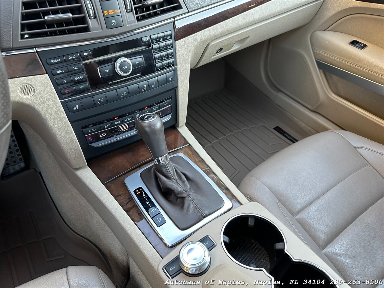 2011 Mercedes-Benz E 350   - Photo 39 - Naples, FL 34104